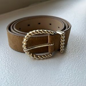 Beige belt